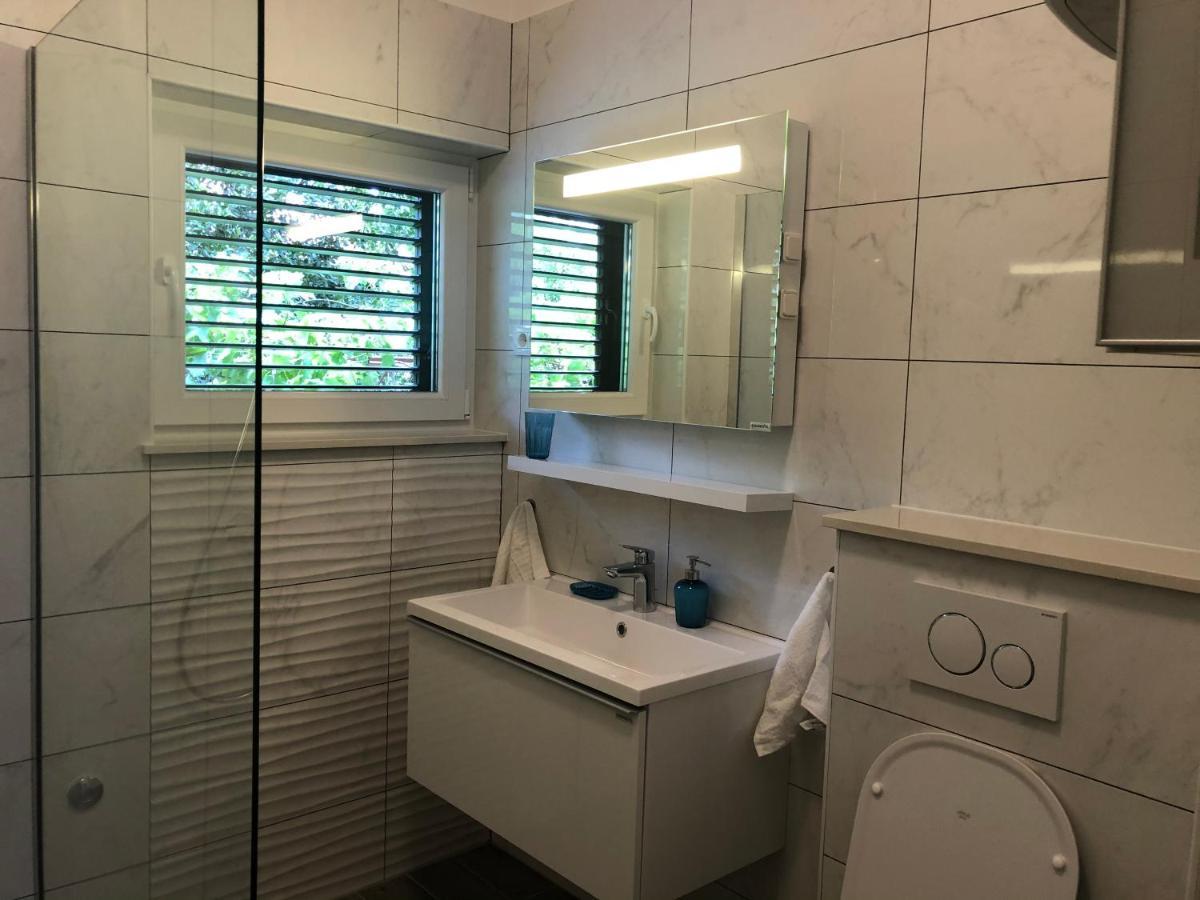 Sabina Apartments オミシュ エクステリア 写真